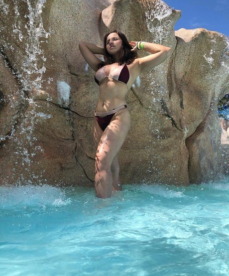 lauratsukii étoile nue images