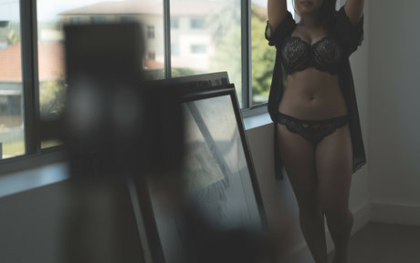 lesbiennes aux gros seins onlyfans haut sexy photos