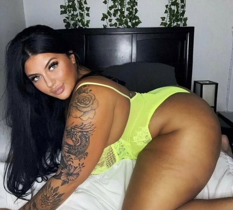 Ashley091 modèle joli photo