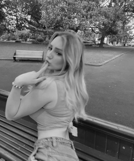 Ruby Pearl Esler xxx star du porno photos