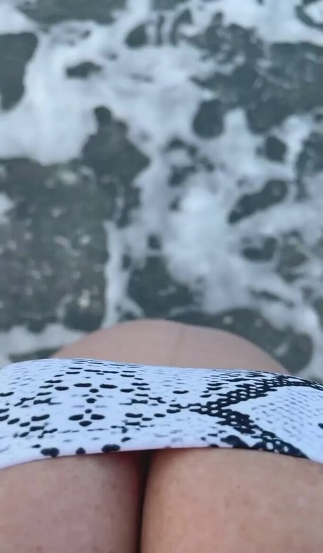 jolie ébène onlyfans belle qualité image