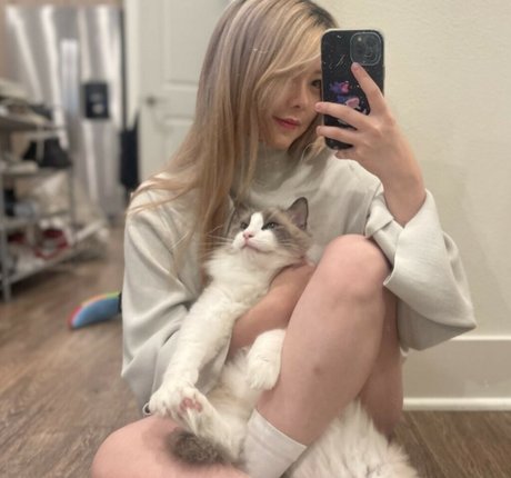 Julia Nakamura étoile hd photo