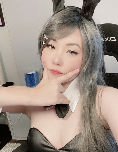 Julia Nakamura modèle images