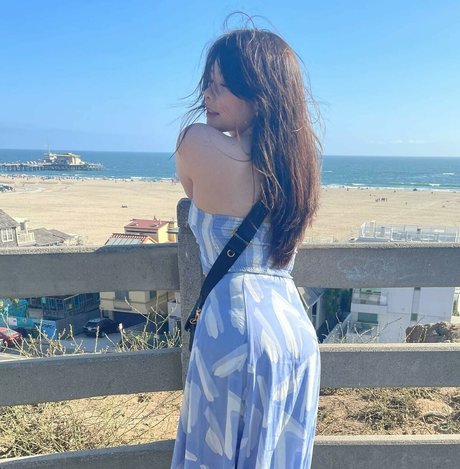 cul écarté onlyfans nus image