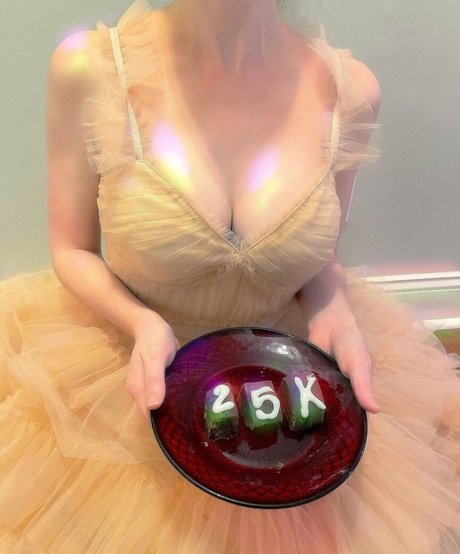 infirmière brune onlyfans exclusif chaud img