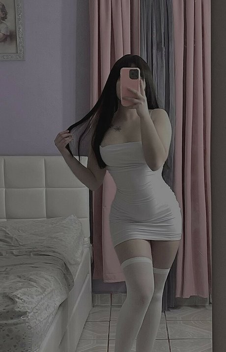 Genesis Cruz actrice exclusive des photos