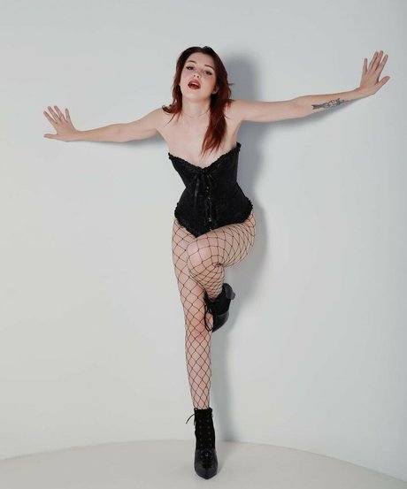 Kaya Solo star du porno chaud photos