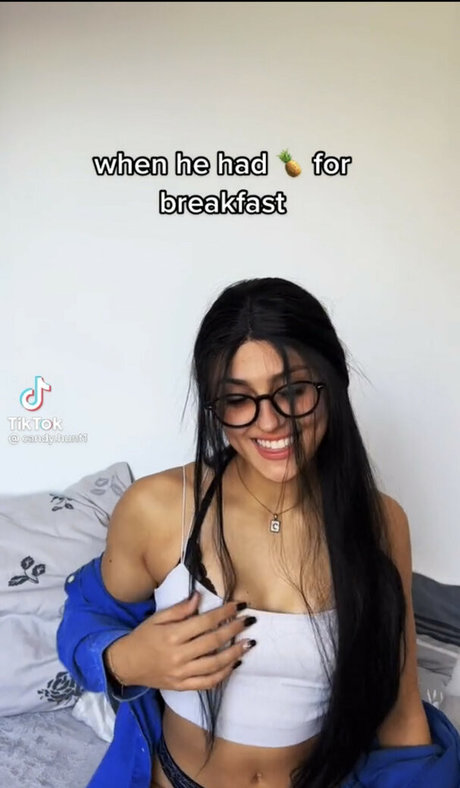 Candyhuntx actrice chaude img