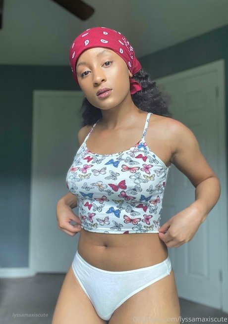 Alyssa Maxwell star exclusive img