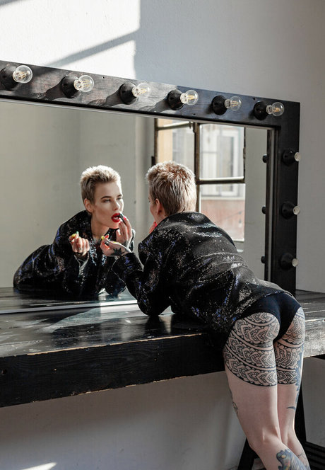 Tory Inve Fansly star du porno belle image