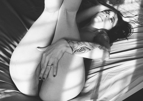 Lauren Van Lom star du sexe img