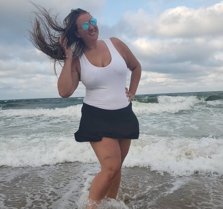 Caityy Cakesss actrice pornographique des photos