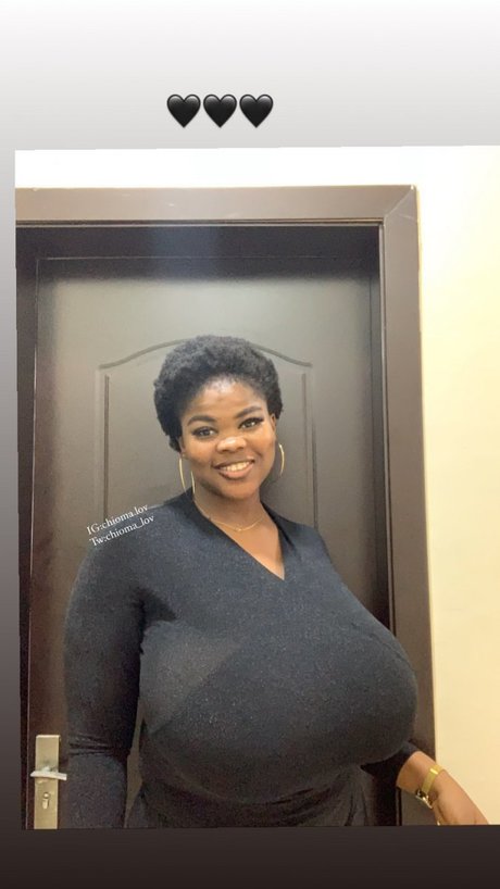 Chioma lovv nus de stars du porno photos