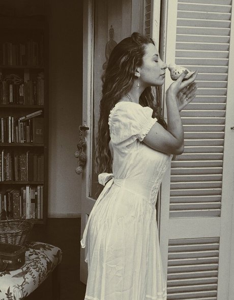 Bianca Novelli étoile exclusive photos