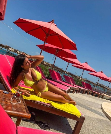 Almog Bismuth actrice pornographique photos