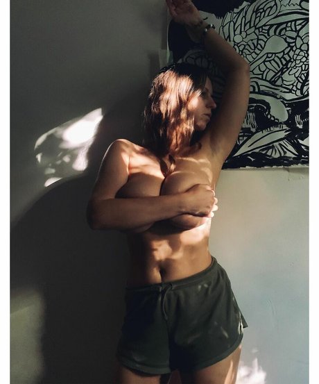 Anna Andreevna modèle magnifique photo