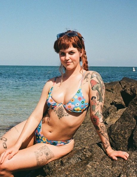 Sydney Summers mannequin images