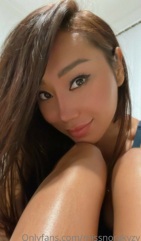 Nora Kyzy star du porno hd galeries