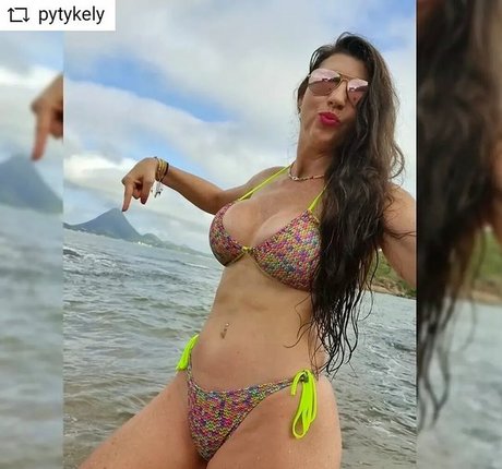 Pytykely sexe star photo