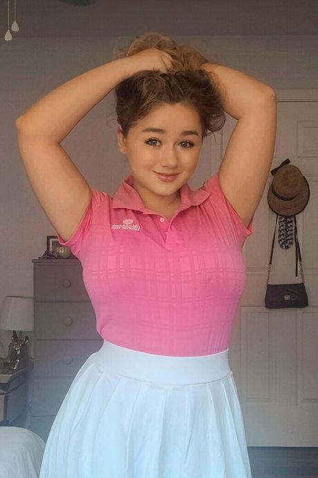 bbw gothique uniquementfans haut por image