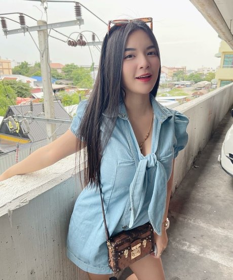 chatte parfaite onlyfans érotique gratuit archive