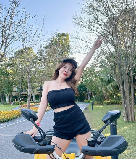 ébène baise onlyfans belle gratuite galerie