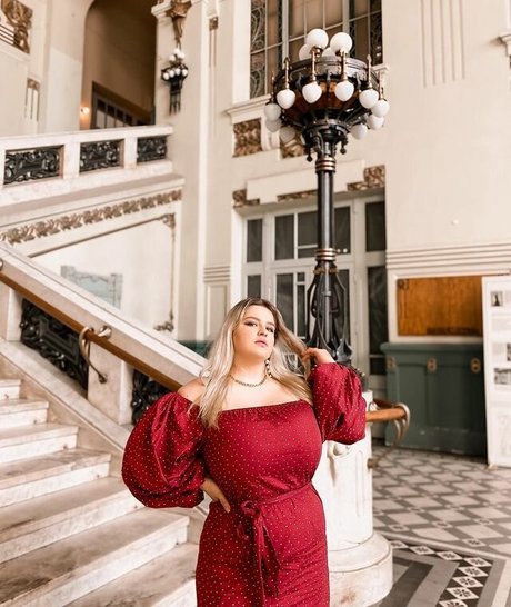 pom-pom girl asiatique onlyfans sympa xxx archive