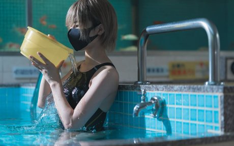 pom-pom girl nue onlyfans sympa parfait archive