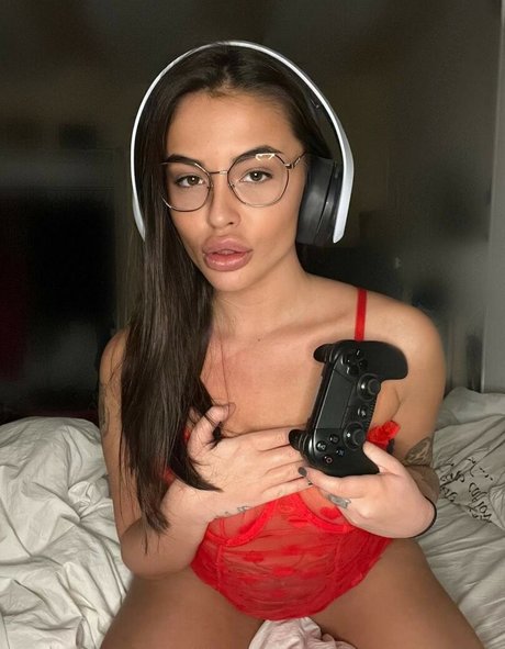 Laura Von Gallucci étoile xxx galerie