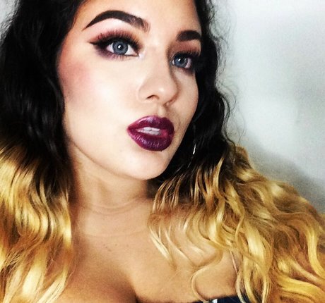 milf masturbation onlyfans libre nu archive