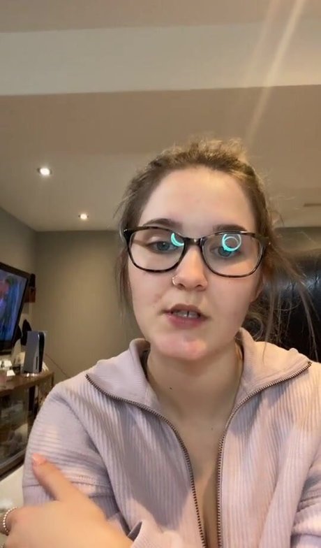 Paige F haut étoile img