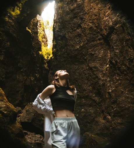 trio à gros seins onlyfans haut de gamme images