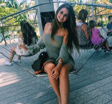 pieds de grand-mère uniquementfans hd nue des photos