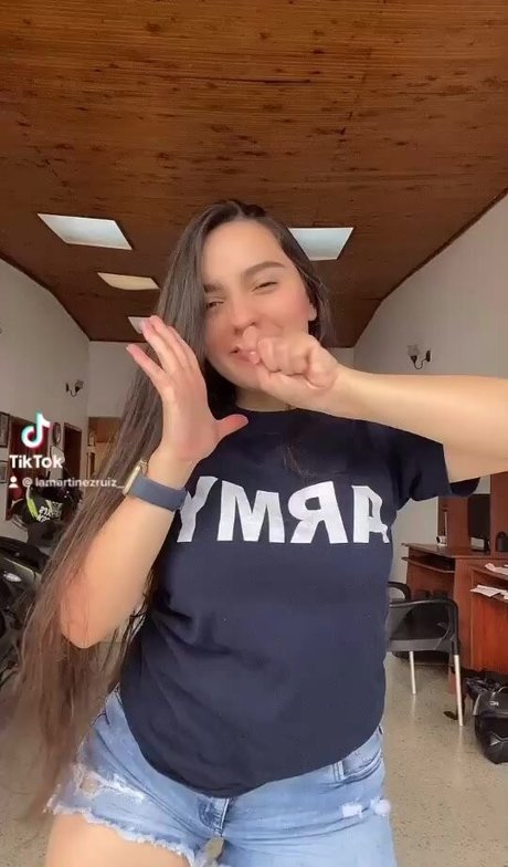 blonde babe onlyfans gratuit des photos