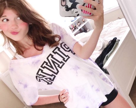 Faeryfawnxx star pornographique galerie