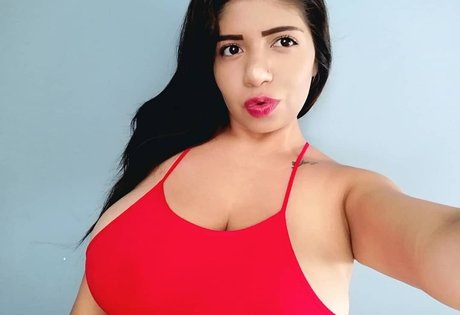 Kimberly Hdeez étoile parfaite photos