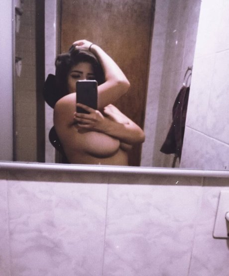 Kimberly Hdeez actrice adulte photos