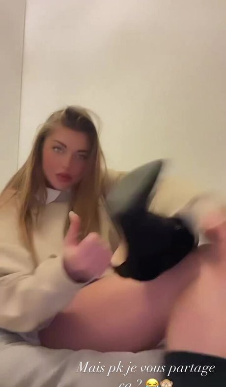 Yoly Lpda9 modèle chaud des photos