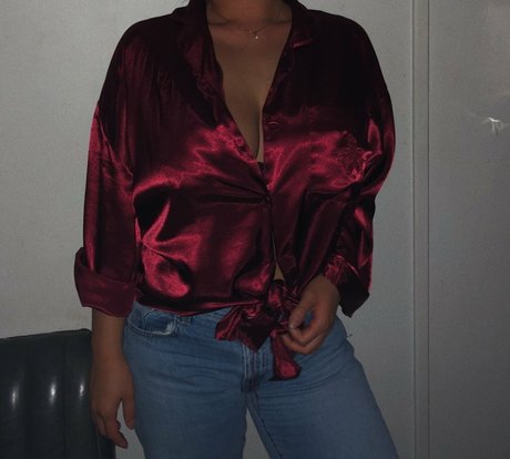 gros cul gros seins onlyfans exclusivité érotique des photos