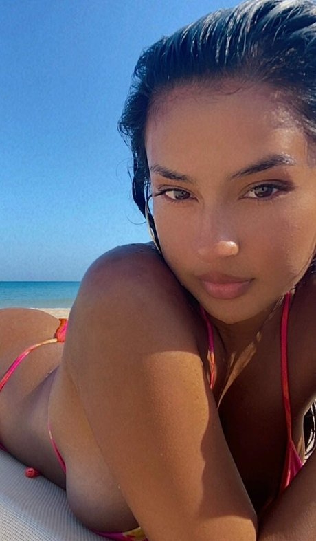 petite milf blonde onlyfans art érotique images