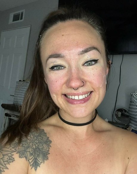 Xxxkhloekarter jolie actrice galerie