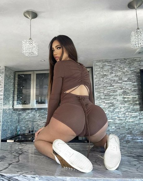 Miss Erika Gray xxx star du porno image