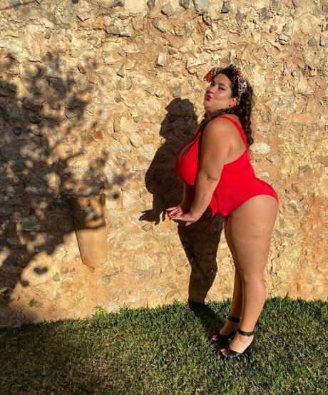 Caliope belle étoile photos