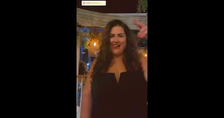 modèles uniquementfans plutôt parfait image