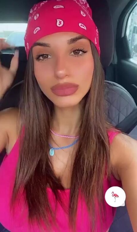 milf aux cheveux noirs onlyfans meilleur sympa collection