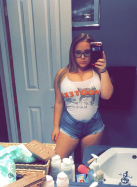 fans asiatiques de findom uniquement hd exclusif image