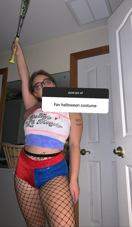 footjob uniquementfans pornographique sympa des photos