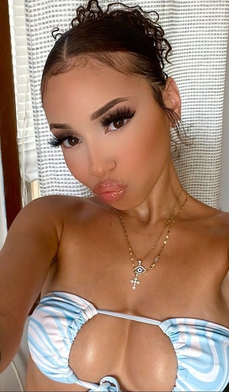 Y lashae modèle de sexe img