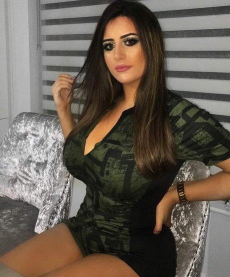 fans de monstres uniquement nu parfait photos