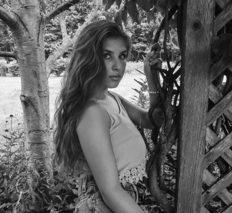 Samantha Vicha étoile nue collection